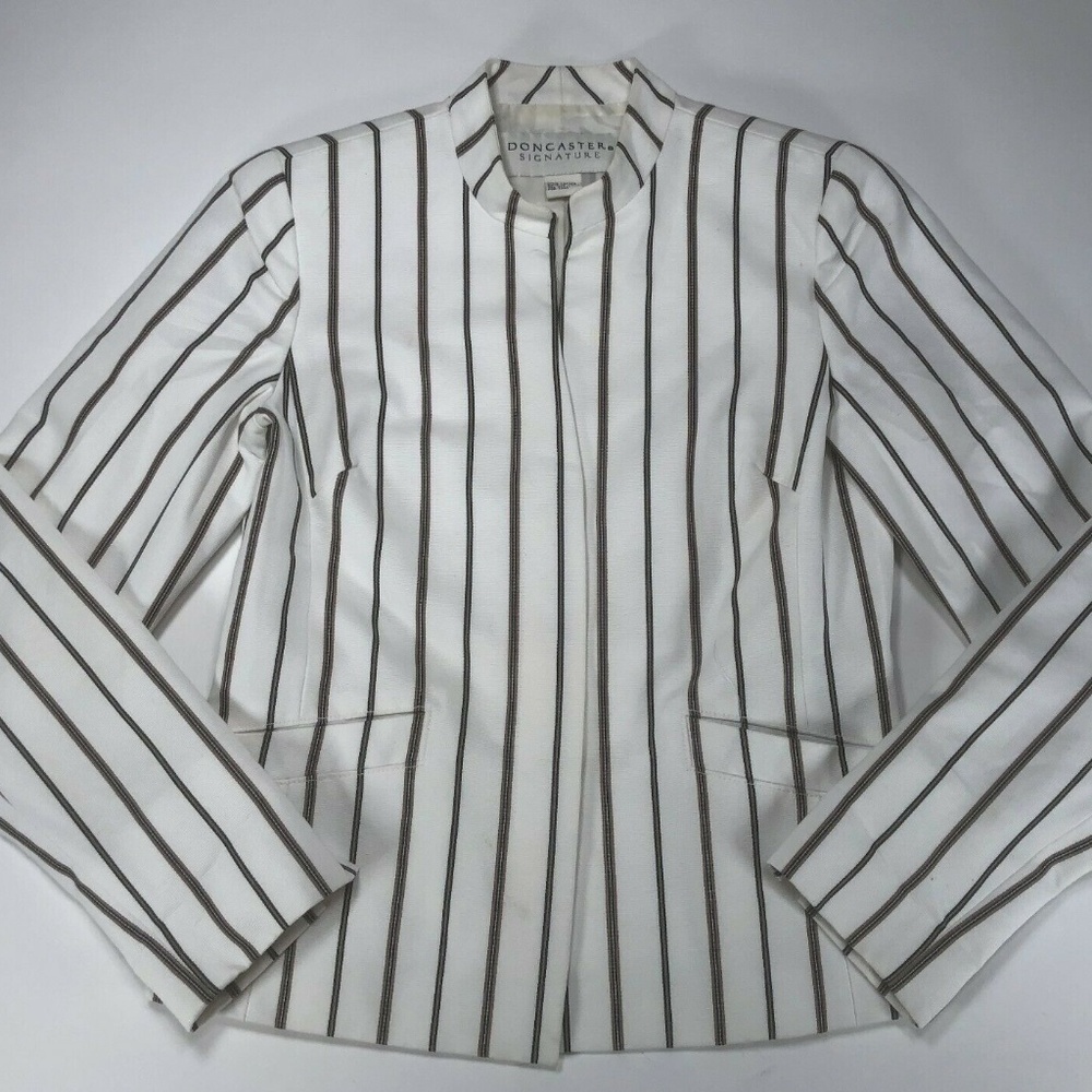 Doncaster Signature Womens Blazer White & Black St